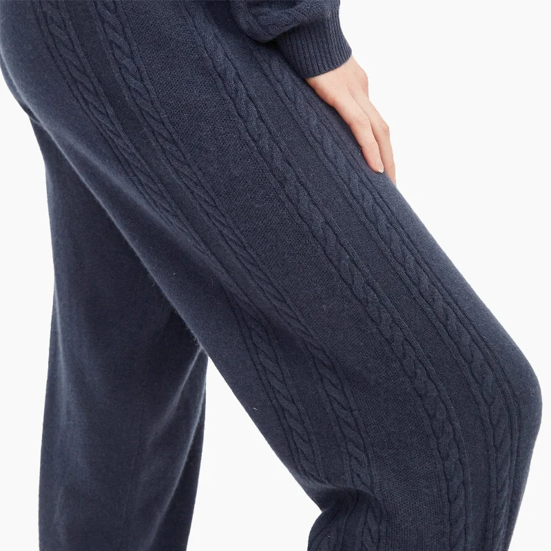 cashmere-cable-jogger