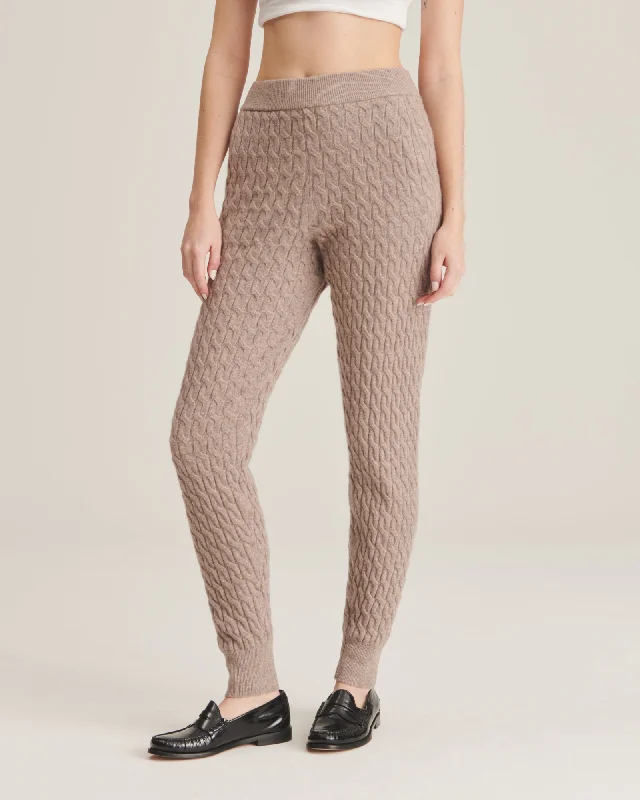 cashmere-cable-knit-jogger