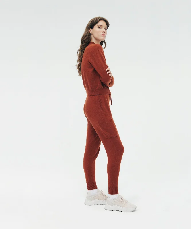 cashmere-cargo-jogger