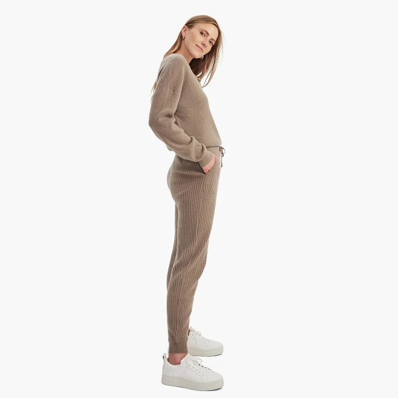 cashmere-ribbed-jogger