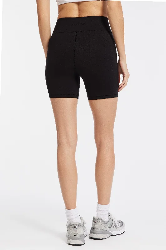 center-stage-6in-biker-short-black-6