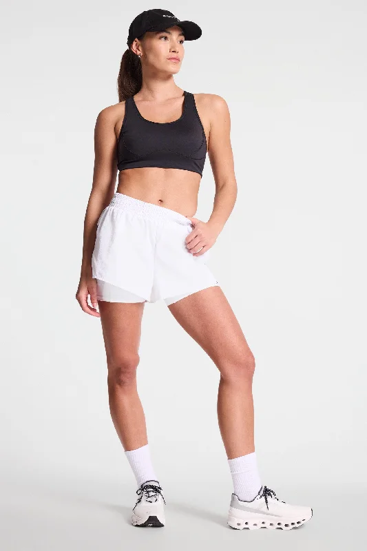 contrast-run-short-black