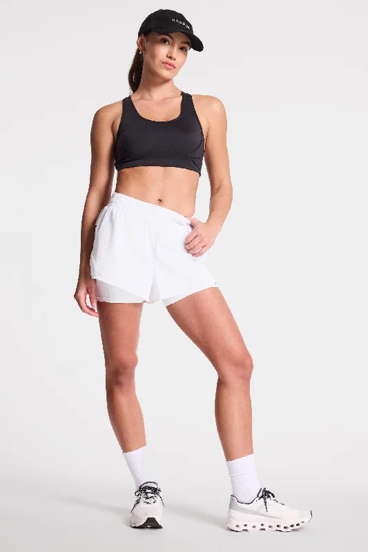 contrast-run-short-black