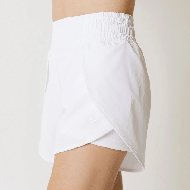 crossover-shorts-white