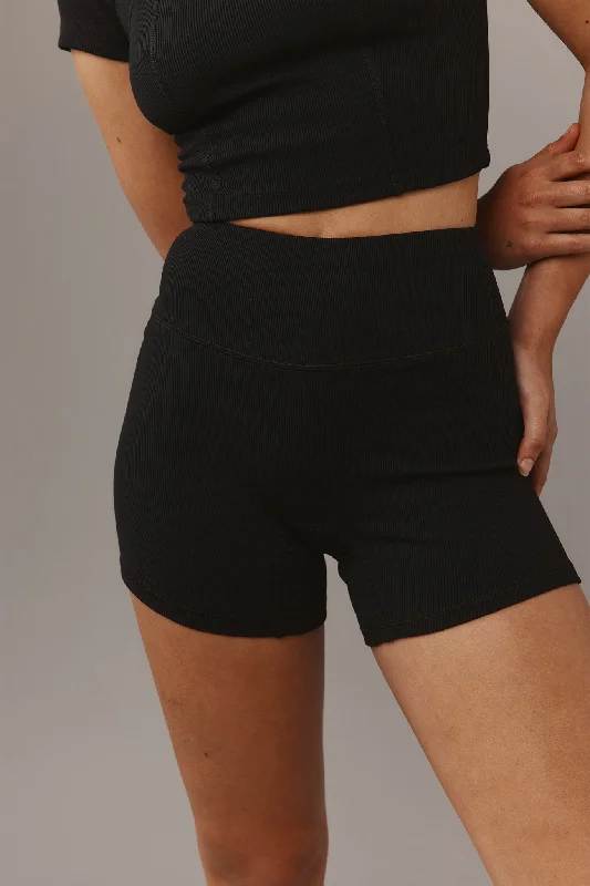 elysian-short-black-rib