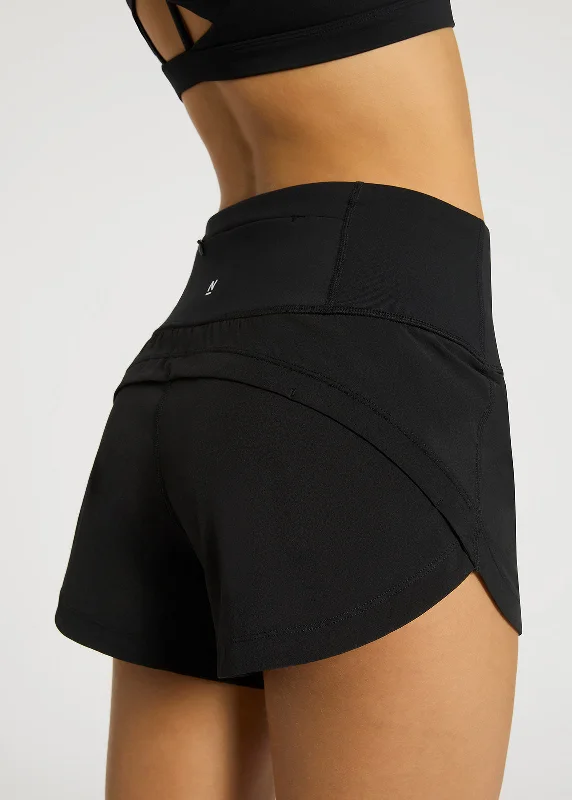 in-tempo-woven-short-black