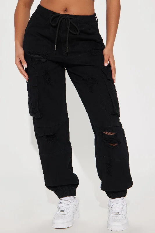 Main Chick Distressed Cargo Jogger - Black