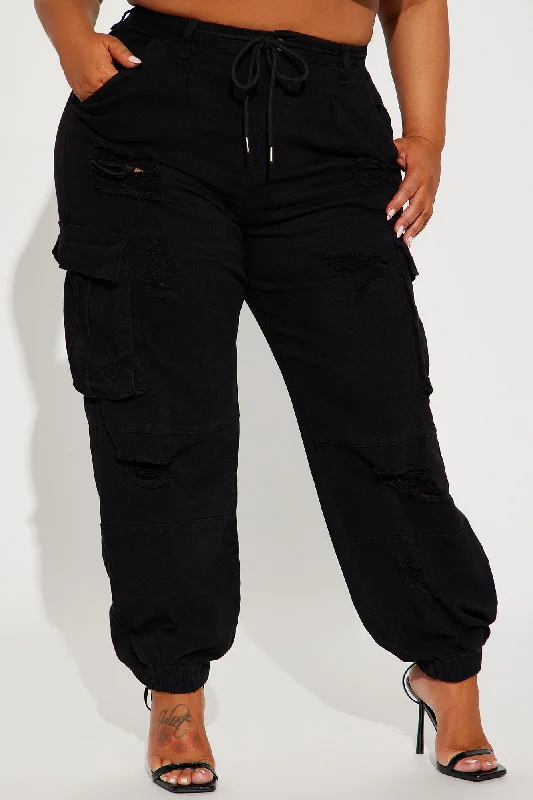 main-chick-distressed-cargo-jogger-black