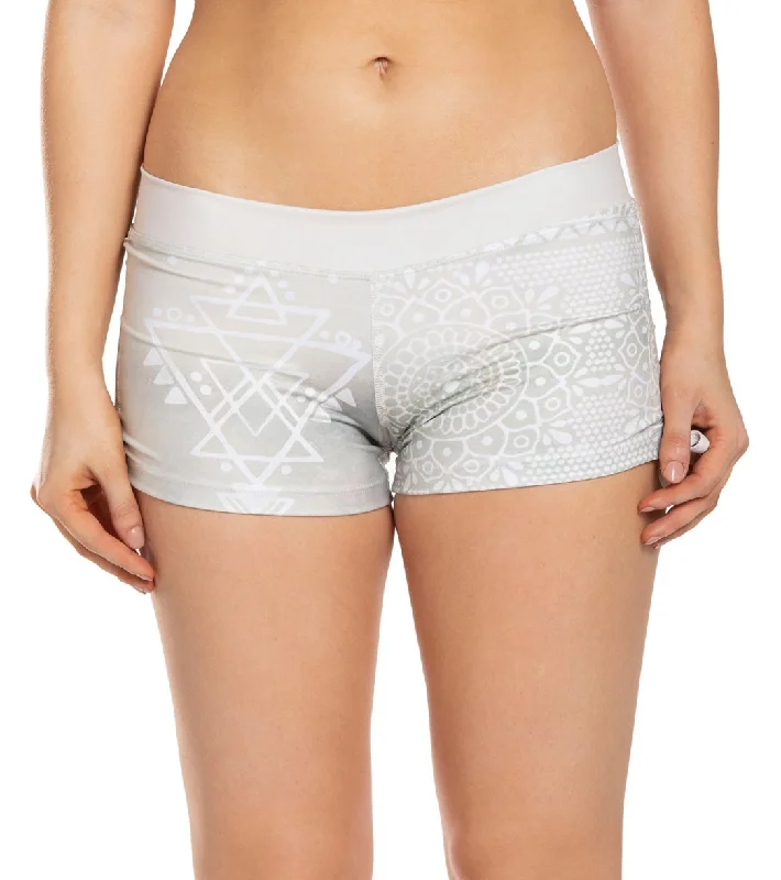 mika-yoga-wear-lucia-printed-hot-yoga-shorts-8185931-mystic-henna