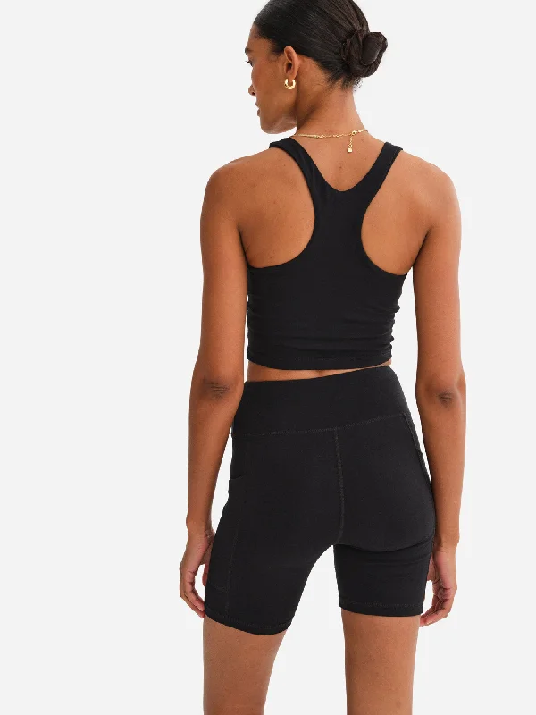 organic-stretch-pocket-short-jet-black