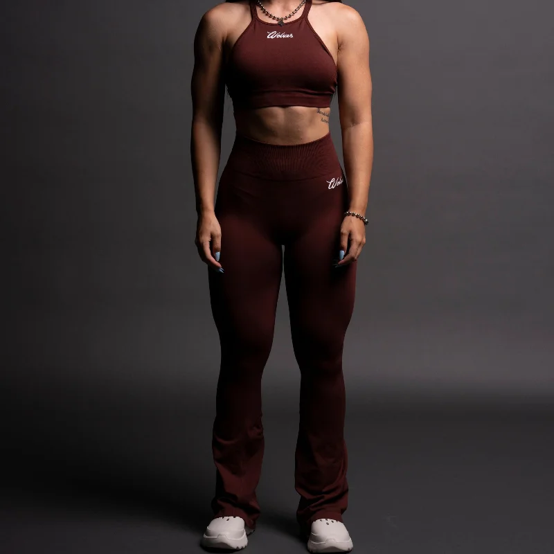 Western Wolf ""Everson Seamless"" Gracie Flare Scrunch Leggings in Oxblood