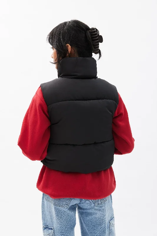 aero-zip-up-cropped-puffer-vest_black