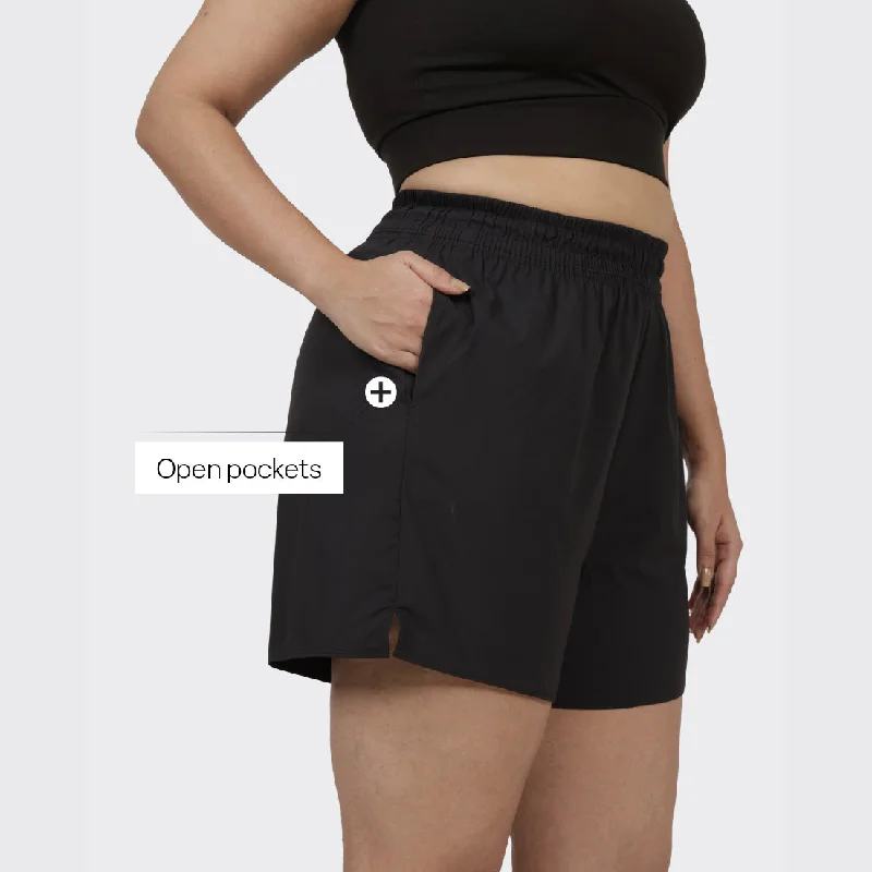 airy-shorts-with-ventilating-panel-for-hiit