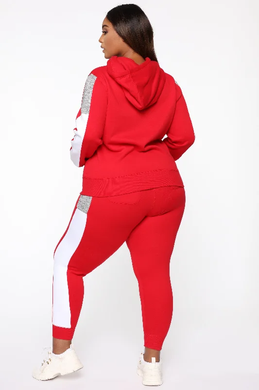 analissa-pullover-hoodie-red