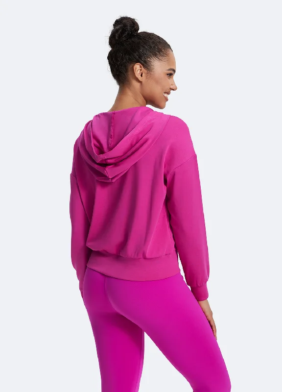 classic-fit-hoodie-glow-pink