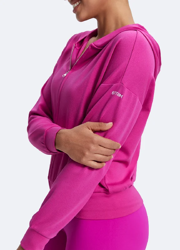 classic-fit-hoodie-glow-pink