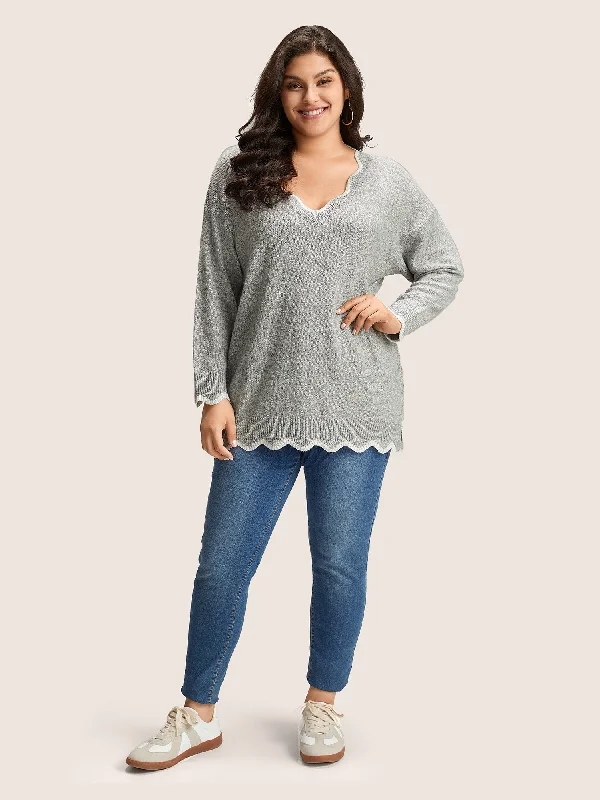 contrast-split-side-scalloped-trim-pullover