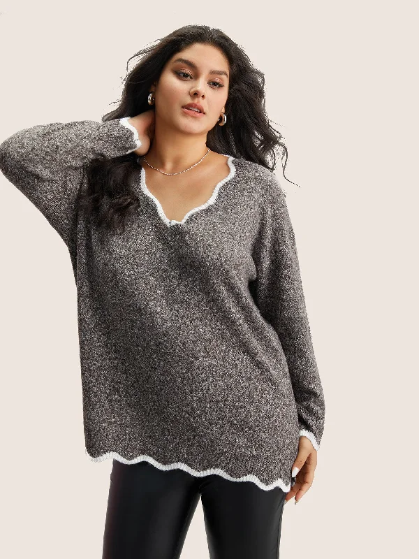 contrast-split-side-scalloped-trim-pullover