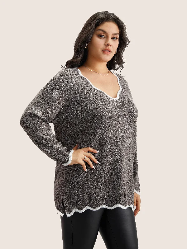 contrast-split-side-scalloped-trim-pullover