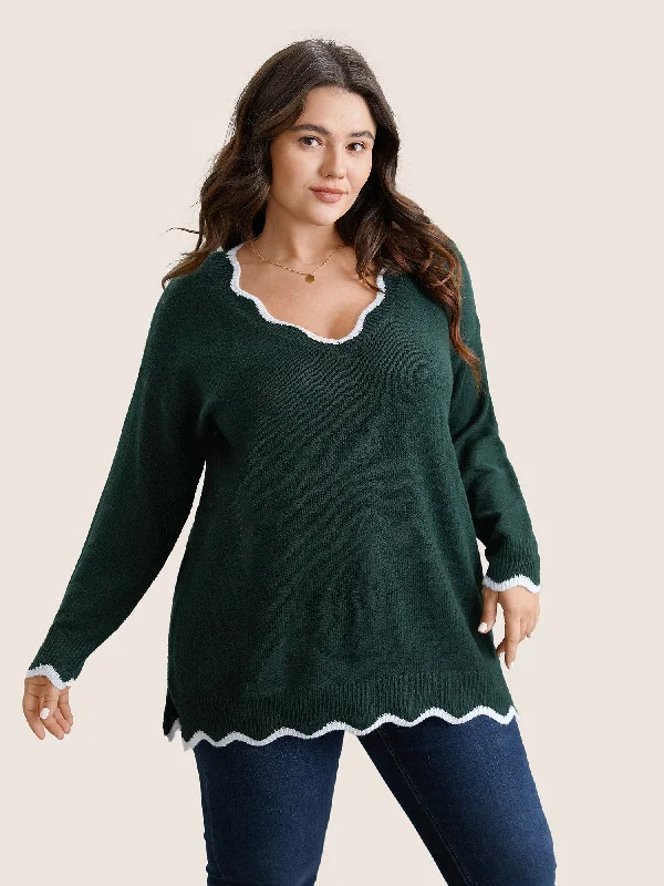 contrast-split-side-scalloped-trim-pullover