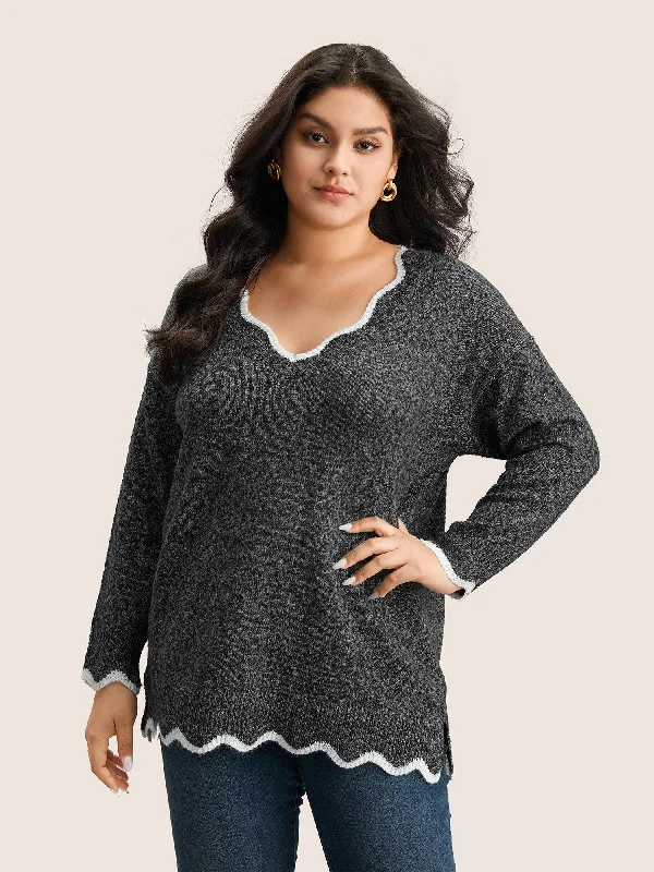 contrast-split-side-scalloped-trim-pullover