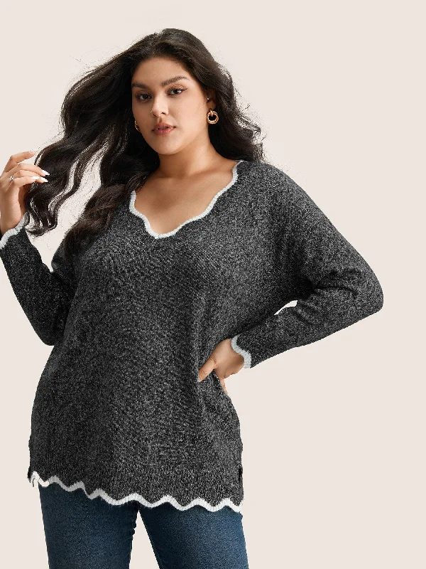 contrast-split-side-scalloped-trim-pullover