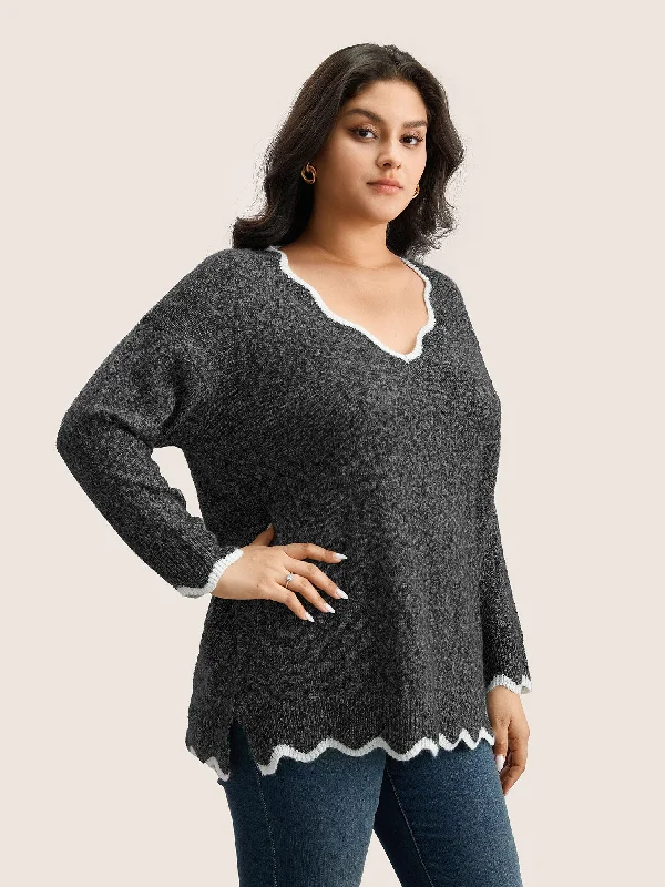 contrast-split-side-scalloped-trim-pullover