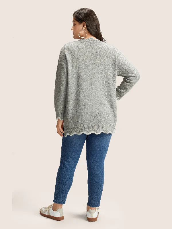 contrast-split-side-scalloped-trim-pullover