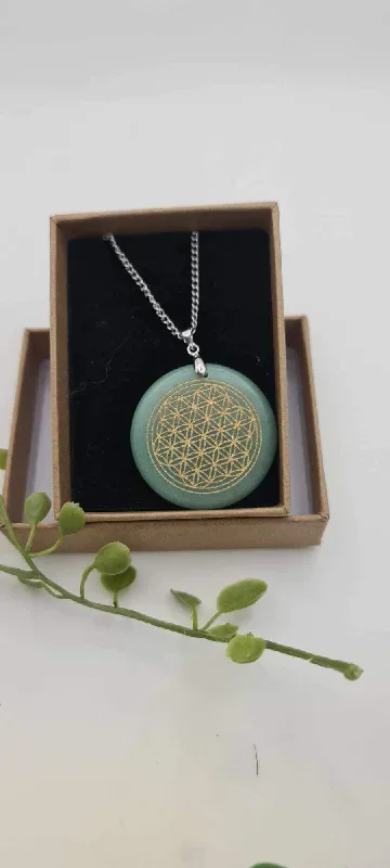 copy-of-green-aventurine-sun-moon-pendant-1