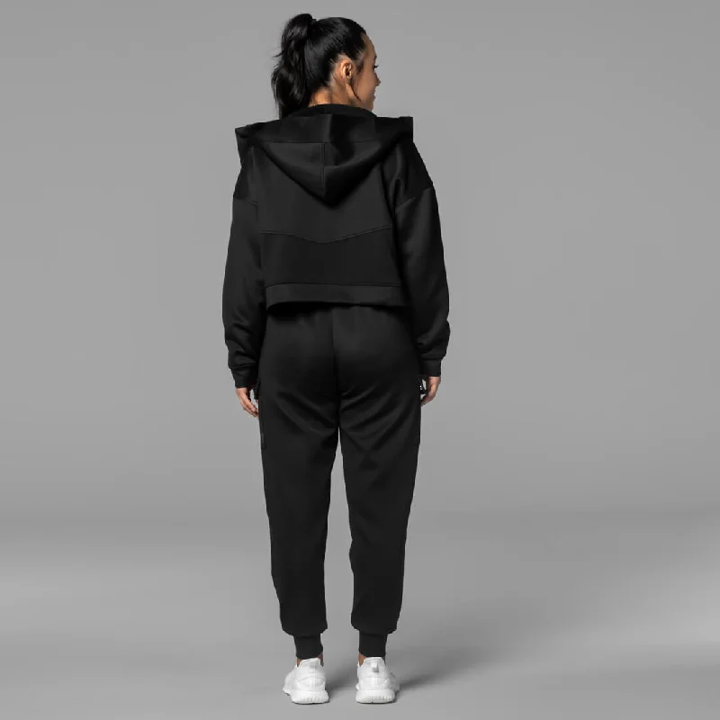 elevate-cropped-jacket