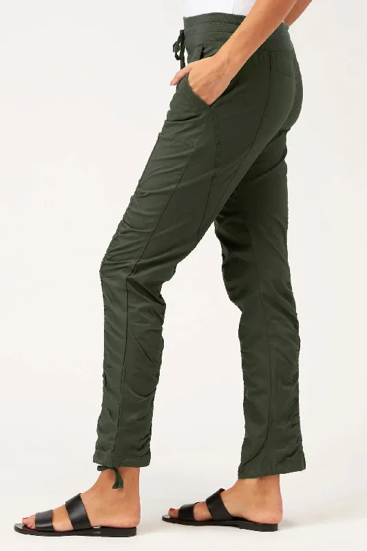 jules-pant-olive