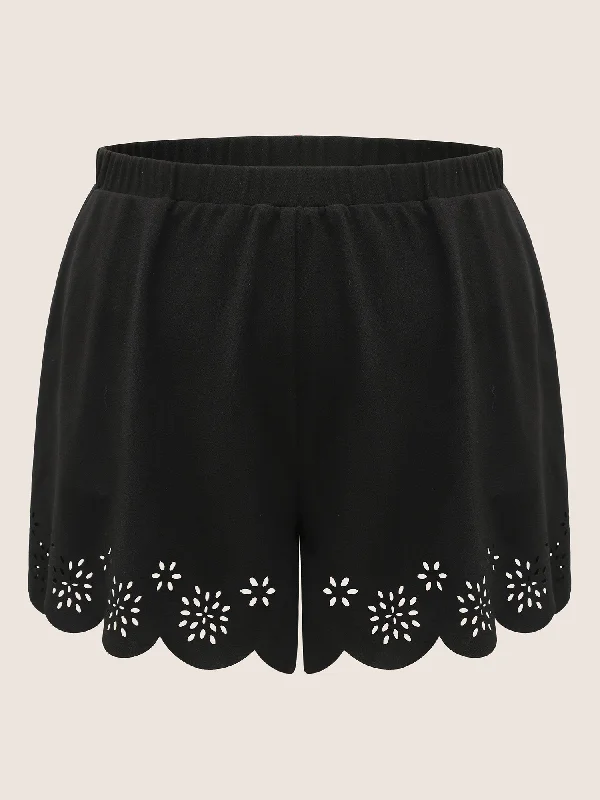 laser-cut-elastic-waist-scalloped-trim-shorts