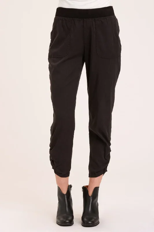 Lyan Slim Pant