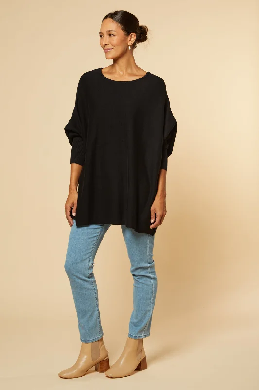 mia-oversized-jumper-in-black