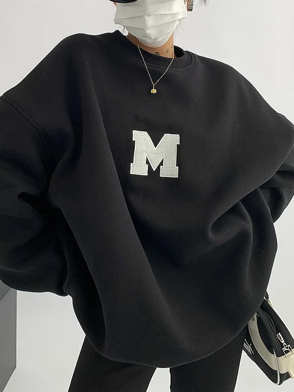 minimalism-oversized-sweatshirt