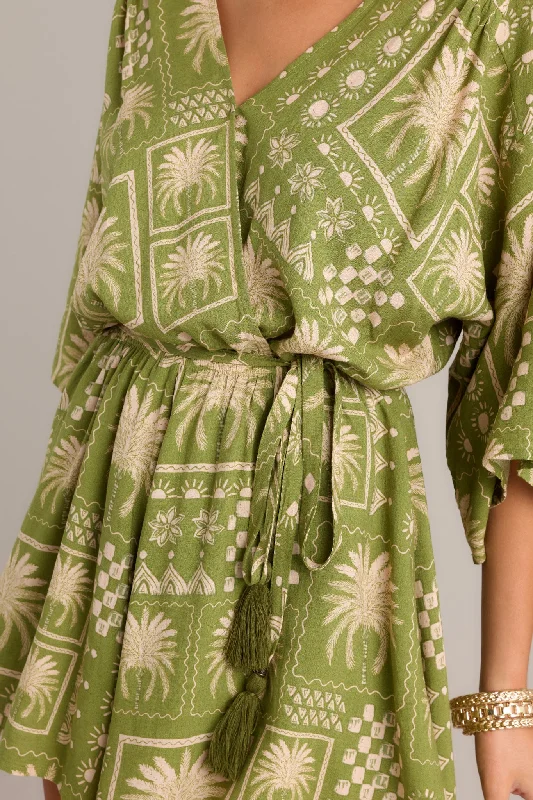 oasis-dream-green-tropical-print-romper