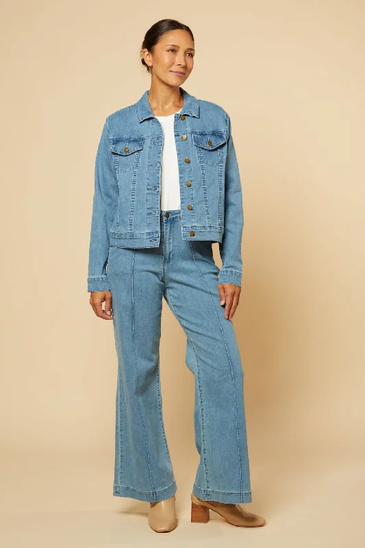 relaxed-denim-jacket-in-light-wash