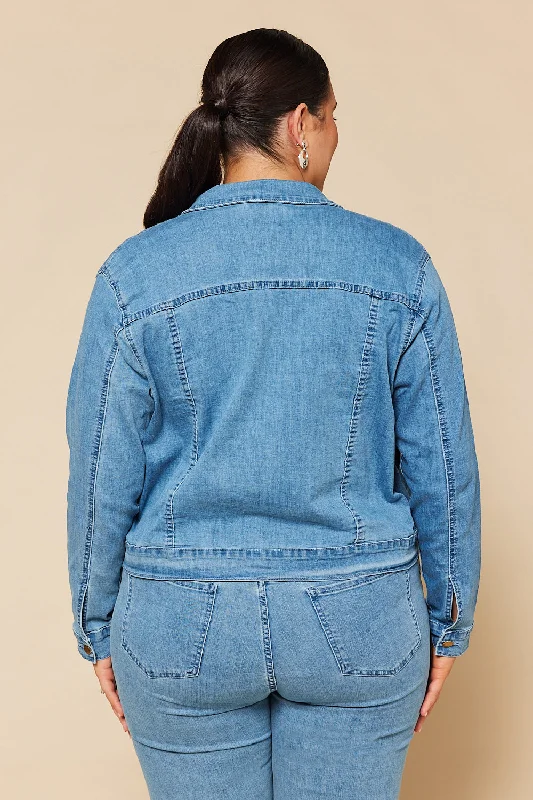 relaxed-denim-jacket-in-light-wash