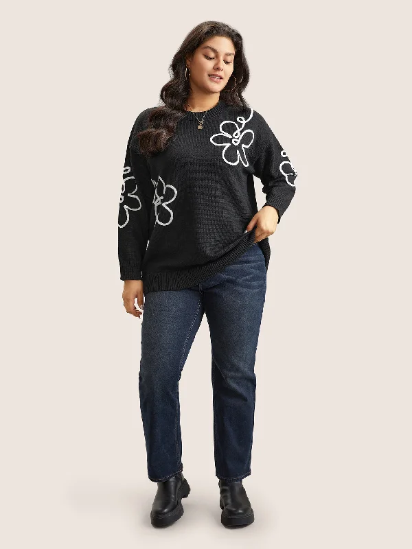 supersoft-essentials-floral-embroidered-crew-neck-pullover