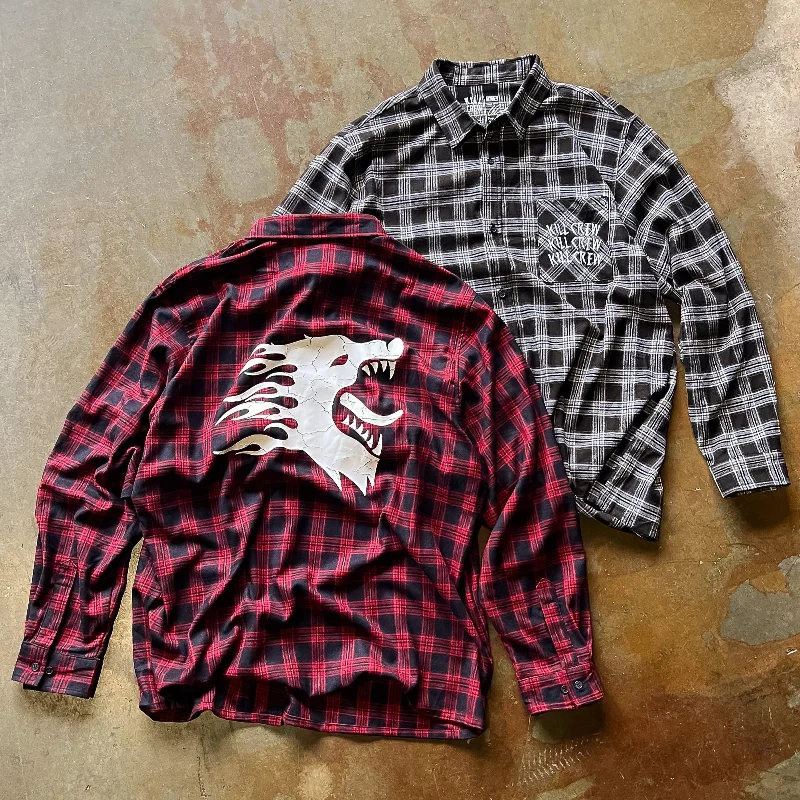 war-wolf-flannel-red