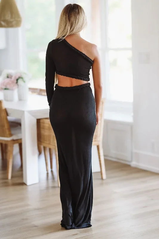 when-in-cabo-two-piece-crop-top-and-maxi-skirt-set-black