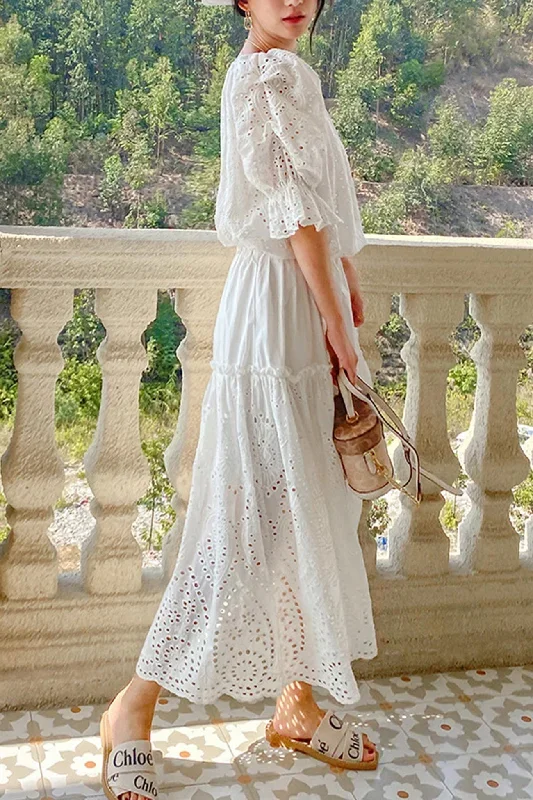 white-embroidered-lace-pleated-skirt