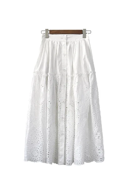 white-embroidered-lace-pleated-skirt