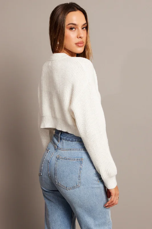 white-relaxed-jumper-long-sleeve-round-neck-kn2658c-41jb-1